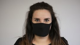 Fekete szájmaszk