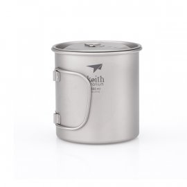 Titan bögre Keith fedéllel 550ml