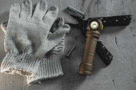 Fejlámpa Armytek Wizard C2 Pro MAX Sand Hideg fény