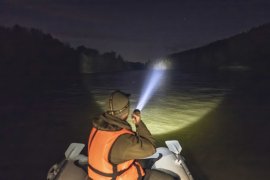 Zseblámpa Armytek Barracuda Pro Max hideg fény