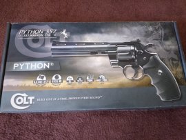 Értékelések: Légpisztoly revolver Umarex Colt Python 6" fekete Diabolo/BB 4,5mm - 2