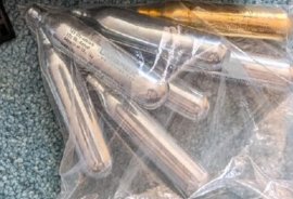 Értékelések: CO2 bombička 12g Crosman 1db - 2