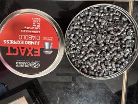 Értékelések: Diabolo JSB Exact Jumbo Express 5,52mm 500db - 1