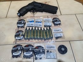 Értékelések: RAM Revolver Umarex T4E TR 50L Gen2 .50 13J (beépített lézerrel) - 2
