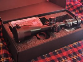 Értékelések: Valiant Zephyr II 4-16x50 SF SIR FBR MOA puska távcső - 1