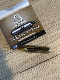 Értékelések: CO2 bombička 12g ASG 5 db - 2