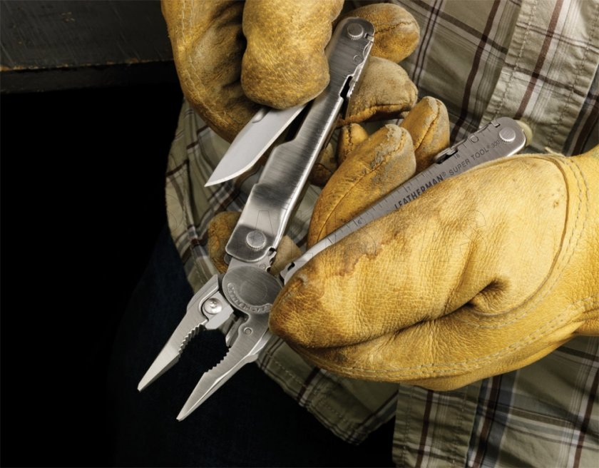 Multitool Leatherman Super Tool 300 fekete