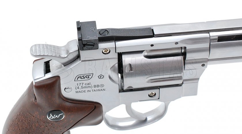 Légpisztoly ASG Dan Wesson 8" Silver 4,5mm