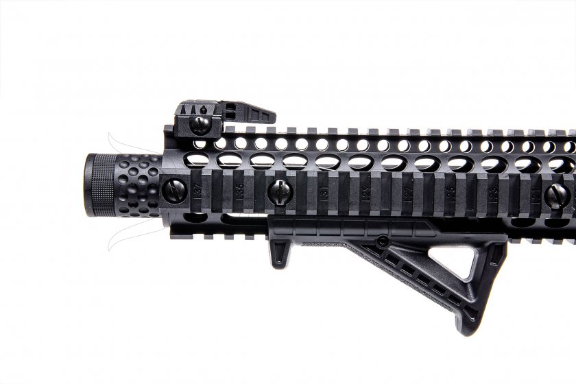 Légpuska Crosman DPMS SBR Full Auto 4,5mm