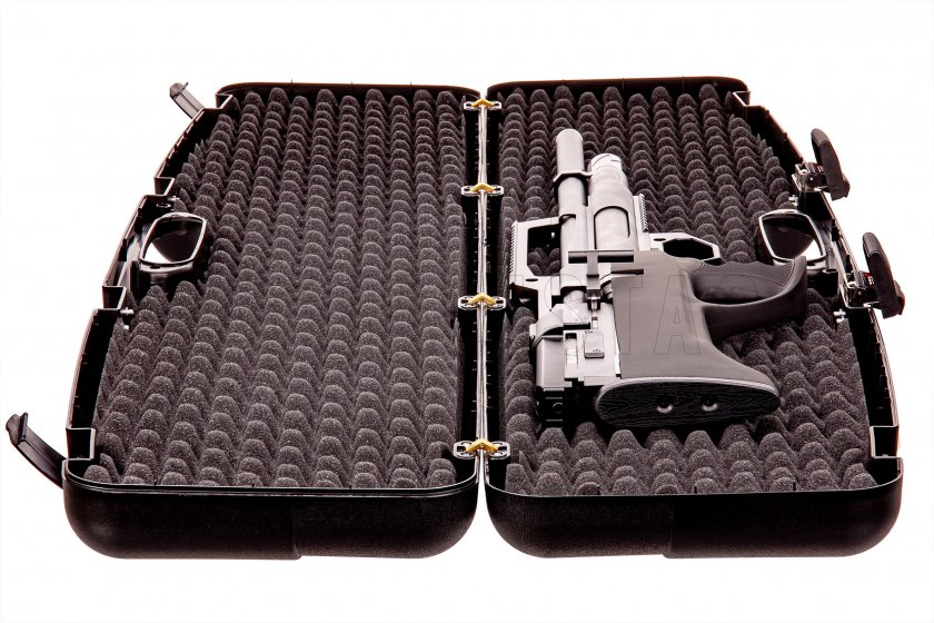 Fegyverkoffer 125x25x11 zárral