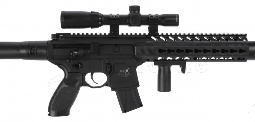 Légpuska Sig Sauer MCX 4,5mm távcsővel