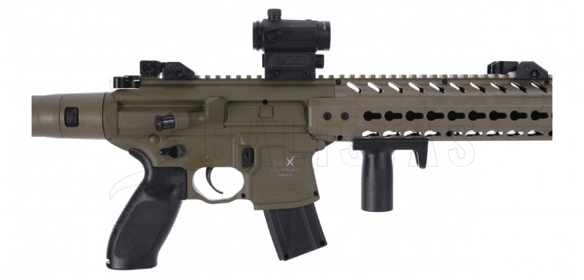 Sig Sauer MCX FDE 4,5 mm légpuska kolimátorral
