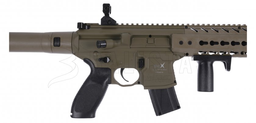 Légpuska Sig Sauer MCX FDE 4,5mm