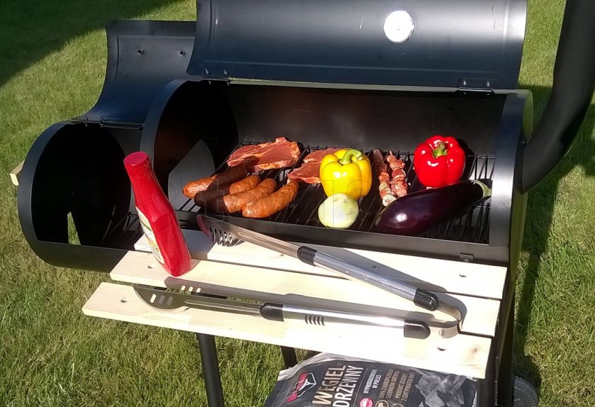 Grill smoker faszénhez (99513)