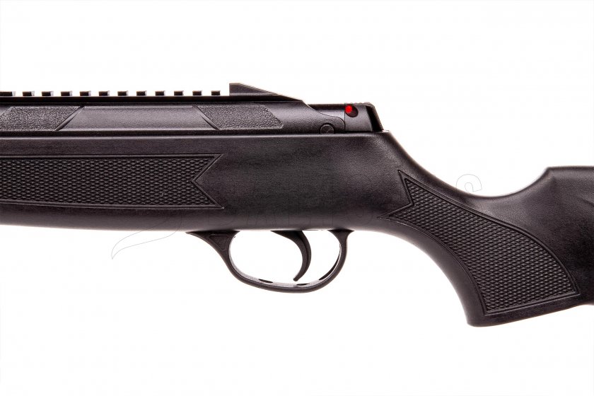Légpuska Hatsan Striker Alpha 4,5mm