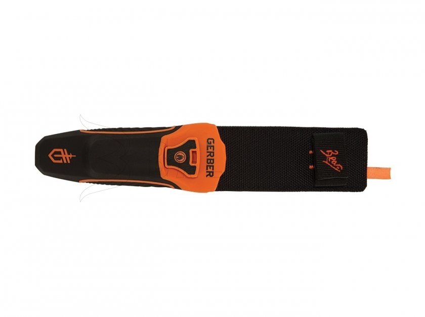 Kés Gerber Bear Grylls Ultimate Pro sima éllel