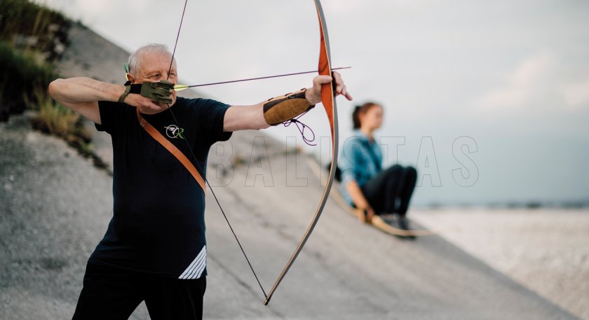 Íj Ragim Wolf Longbow 68" 35lb