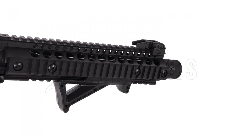 Légpuska Crosman DPMS SBR Full Auto 4,5mm kolimátorral