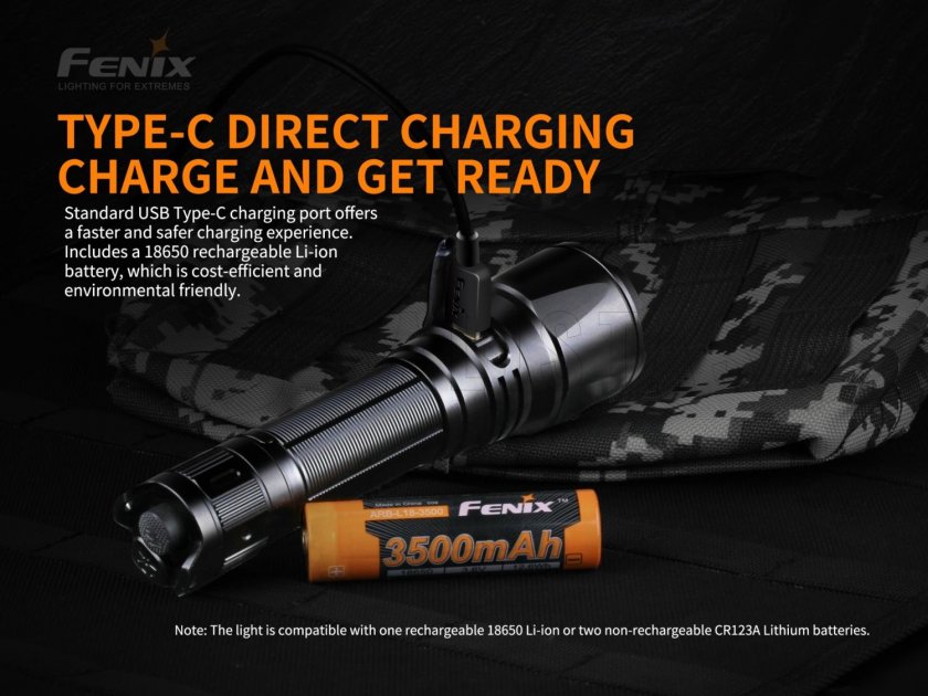 Taktikai lámpa Fenix TK26R