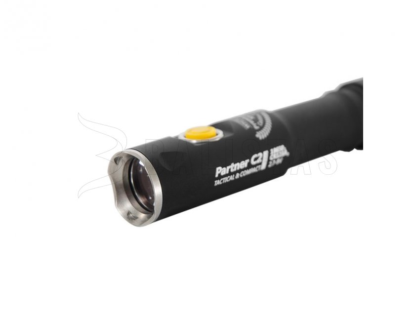 Zseblámpa Armytek Partner C2 Pro