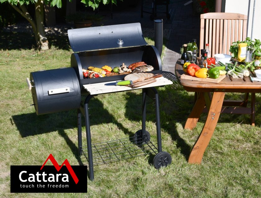 Faszénes SMOKIE grill füstölővel
