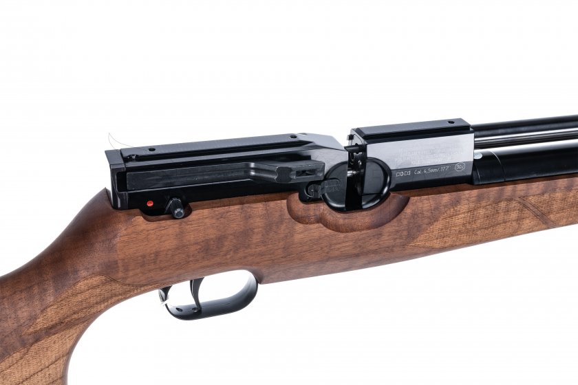 Légpuska Weihrauch HW 100 S 5,5mm