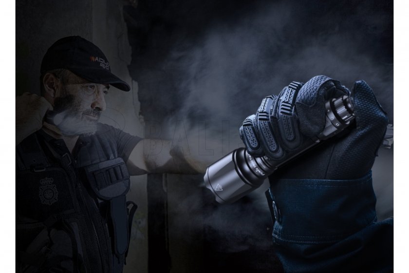 Taktikai lámpa Fenix TK22 TAC