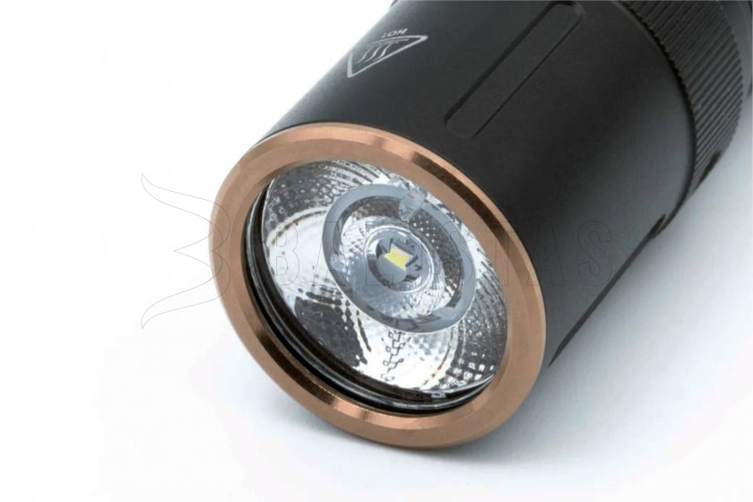 Zseblámpa Fenix E12 V2.0