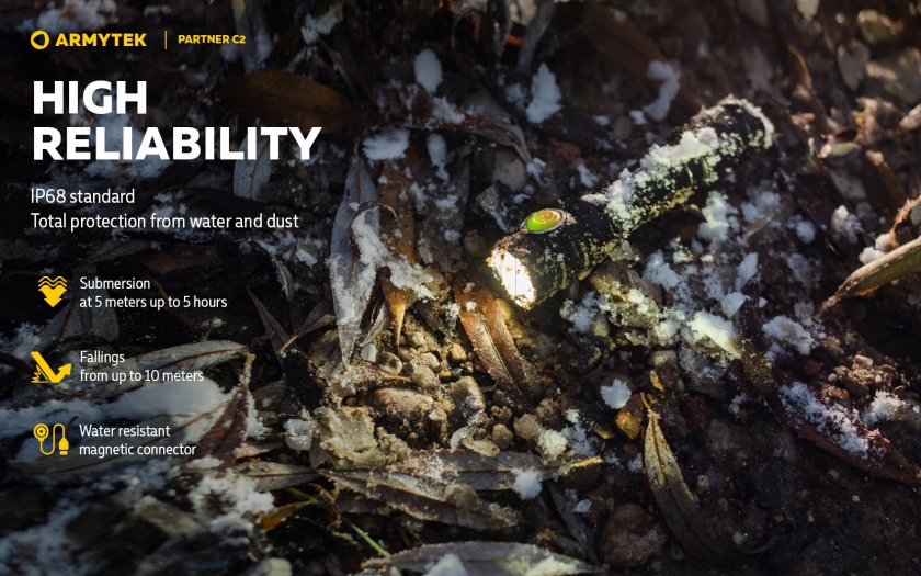 Taktikai zseblámpa Armytek Partner C2 Meleg fény