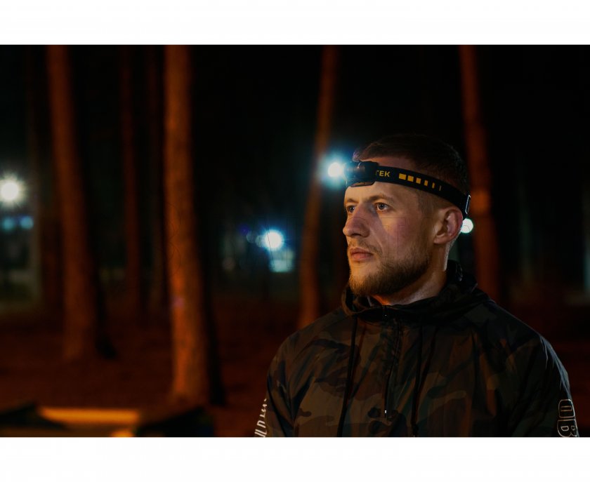 Multifunkciós lámpa Armytek Elf C1 v2 meleg fény