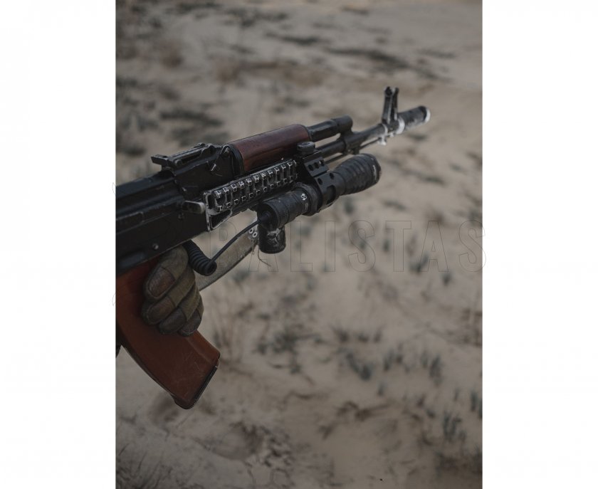 Szereléktartó fegyverre Armytek AWM-06 lámpákhoz