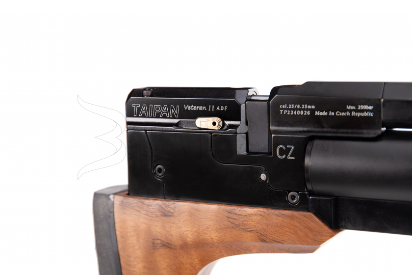 Légpuska Taipan Veteran II TAC 550mm 6,35mm Walnut