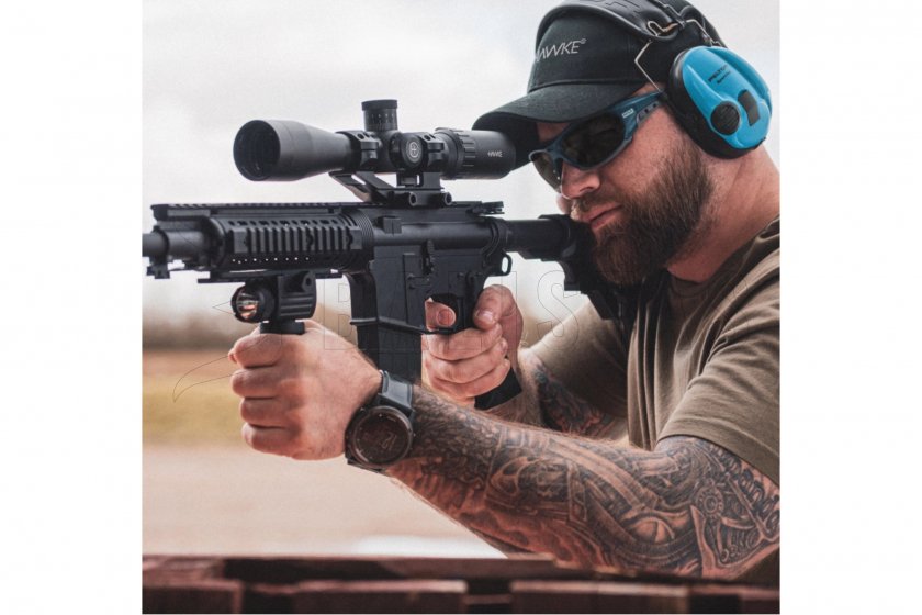 Távcső Hawke Vantage 30 1-8x24 IR Tactical BDC 5,56