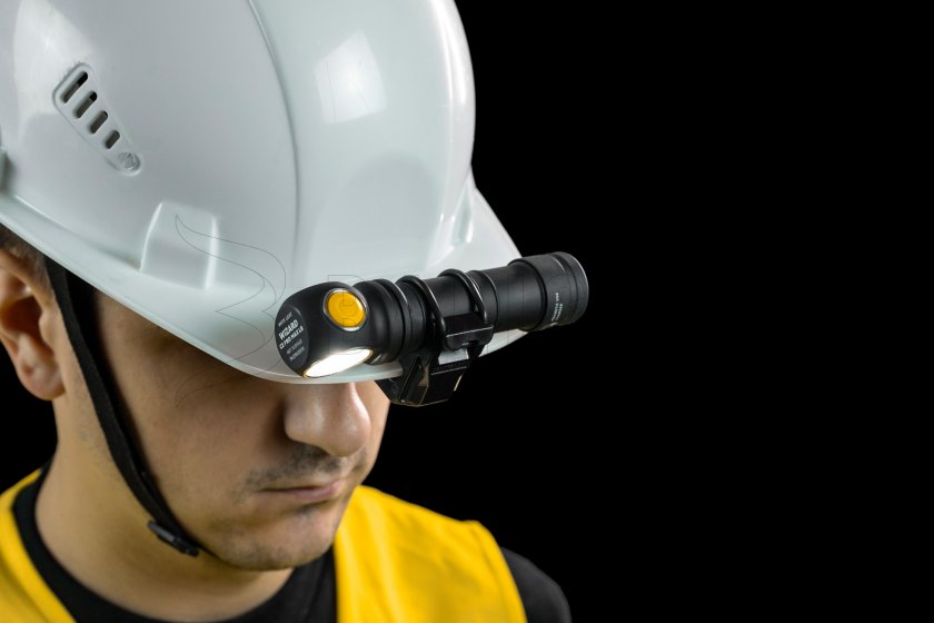 Sisaktartó Armytek AHM-04 lámpákhoz