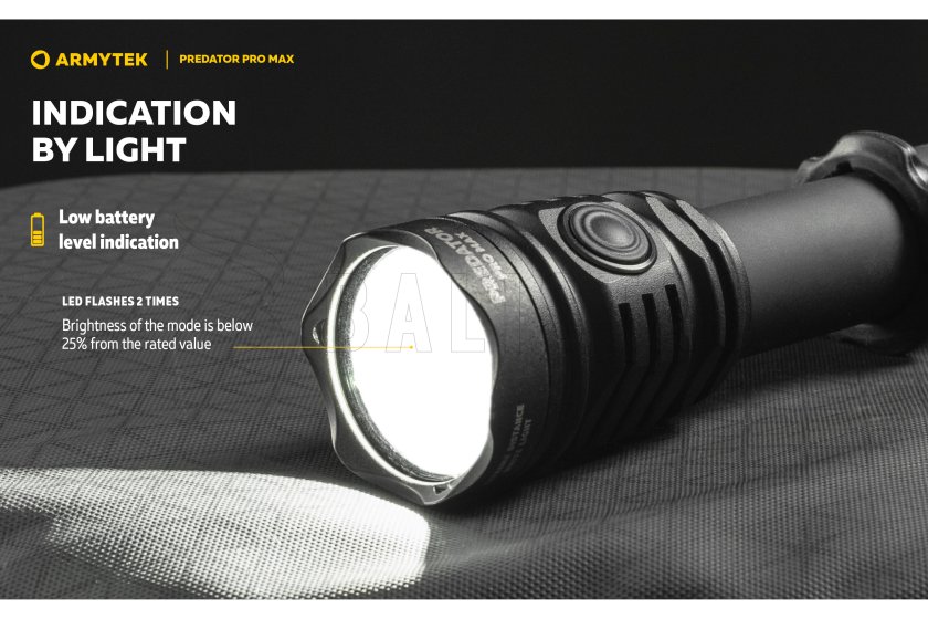 Lámpa Armytek Predator PRO MAX hideg fény