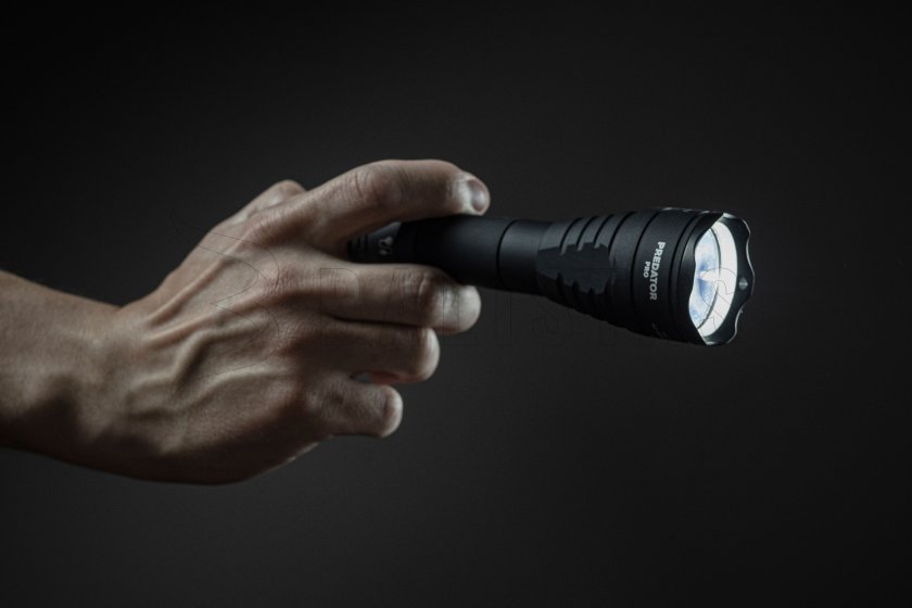 Armytek Predator PRO szett meleg fény