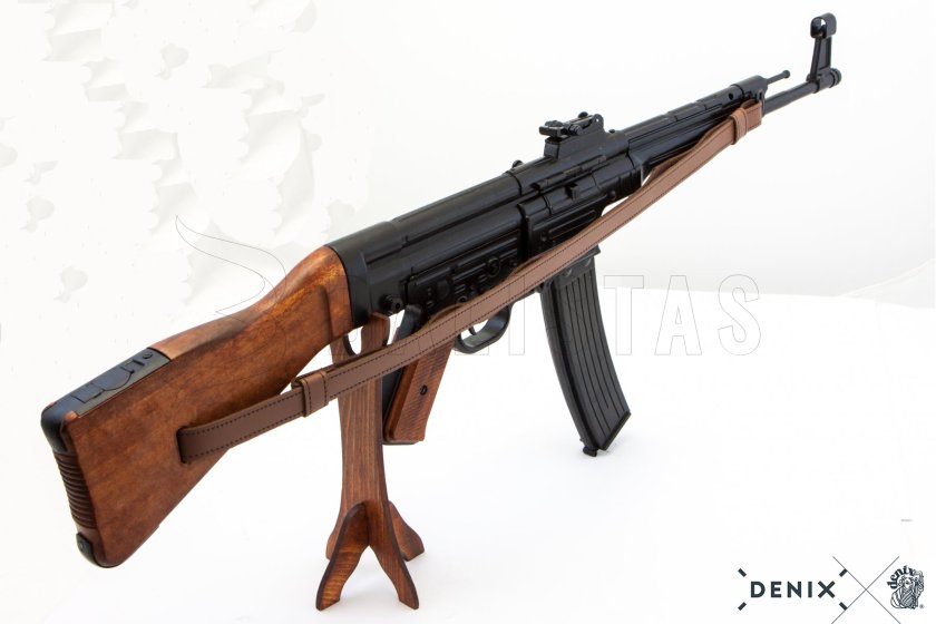 Sturmgewehr 44 replika hevederrel, Németország 1943 5