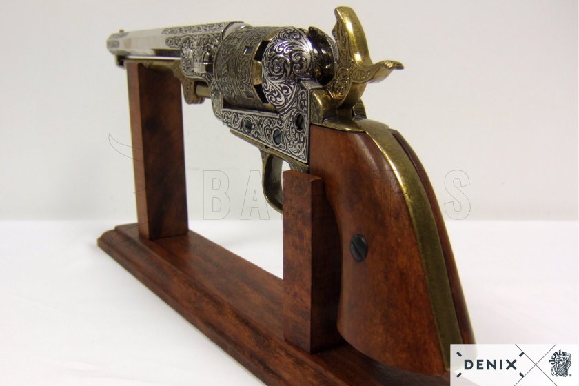 Colt Navy 1851 replika – sárgaréz 6