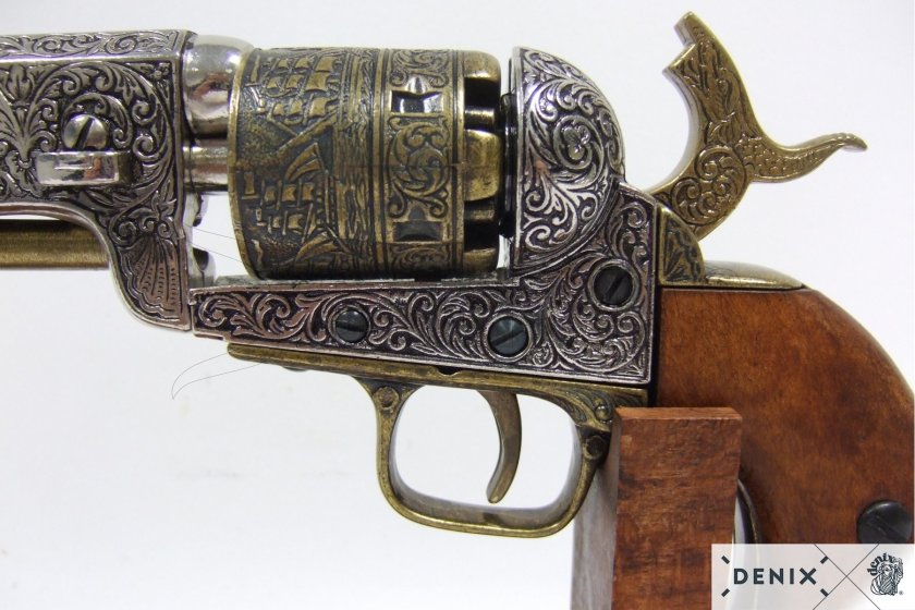 Colt Navy 1851 replika – sárgaréz 10