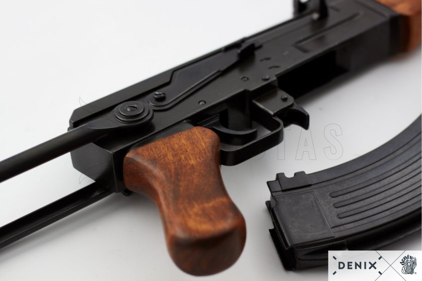 AK-47 replika behajtható válltámasszal, Szovjetunió 1947 15