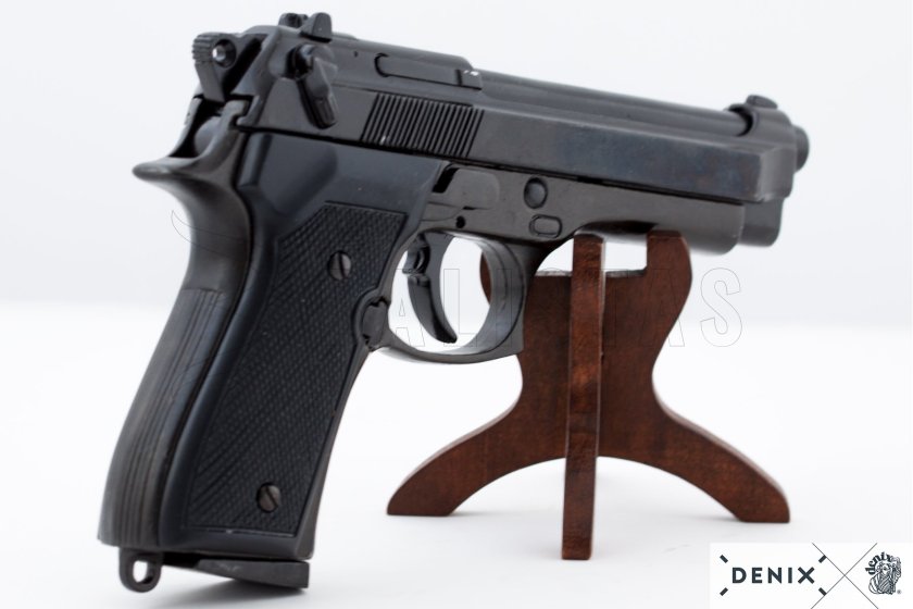Replika Beretta 92F, Olaszország 1975 8