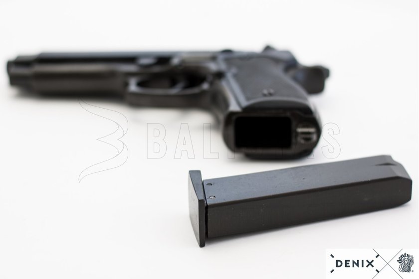 Replika Beretta 92F, Olaszország 1975 3