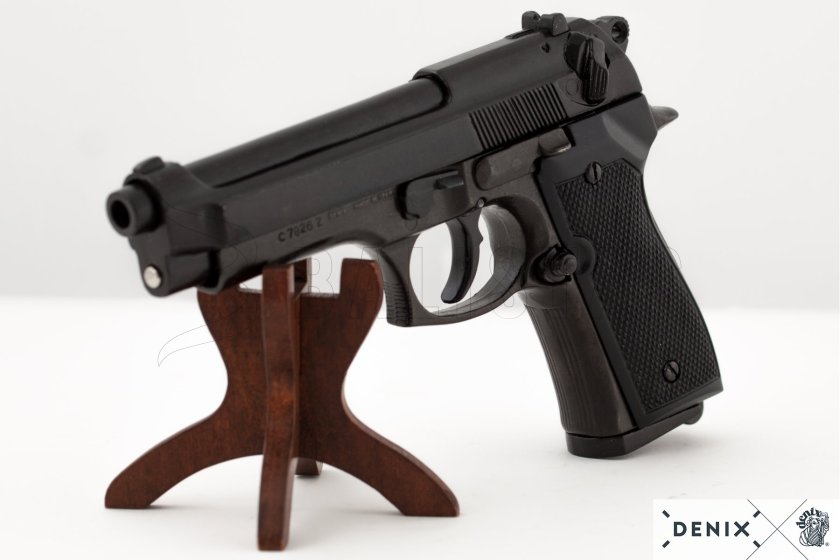 Replika Beretta 92F, Olaszország 1975 6