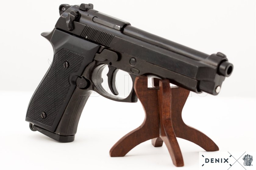 Replika Beretta 92F, Olaszország 1975 7