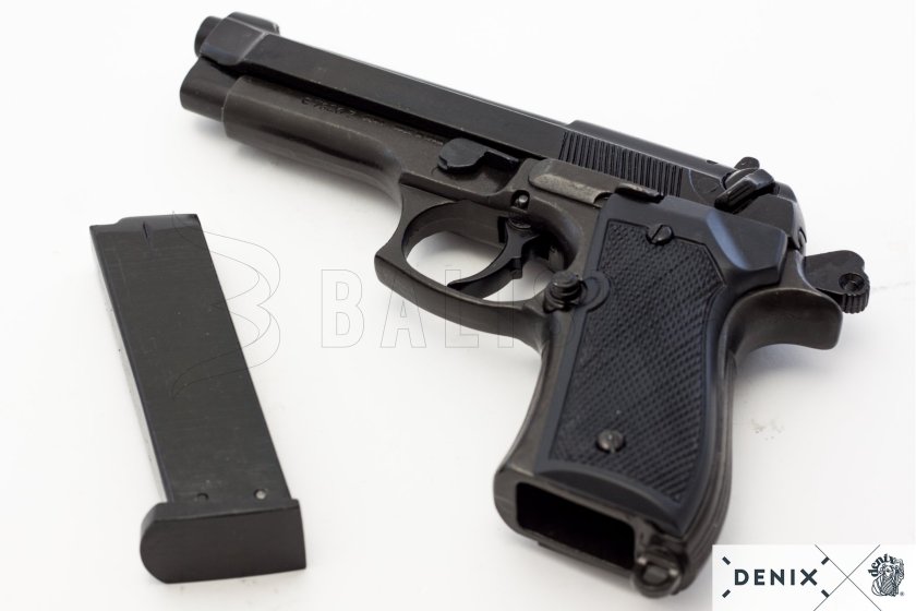 Replika Beretta 92F, Olaszország 1975 9