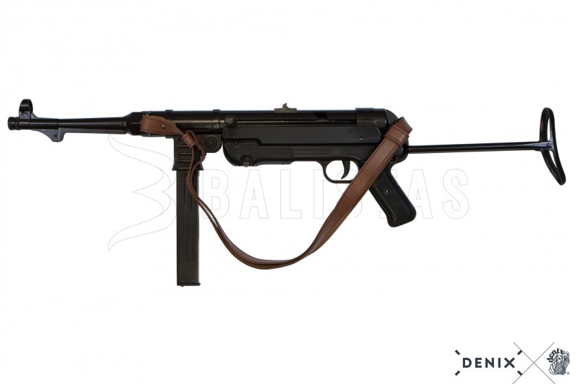 MP40 replika hevederrel, Németország 1940