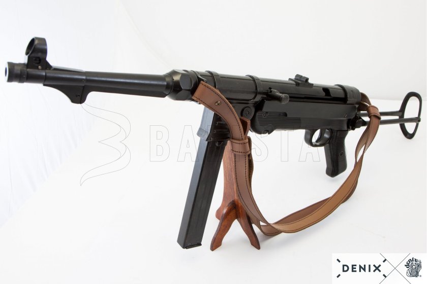MP40 replika hevederrel, Németország 1940 9
