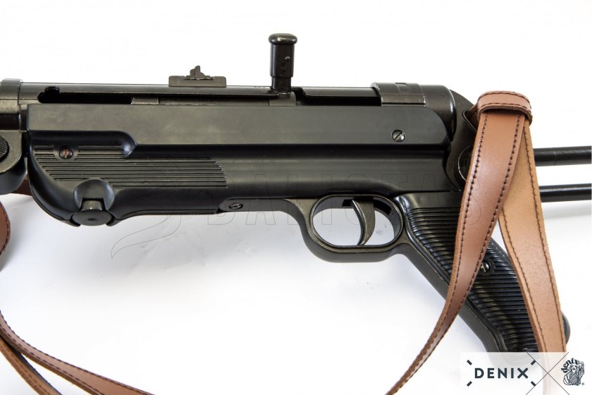 MP40 replika hevederrel, Németország 1940 16