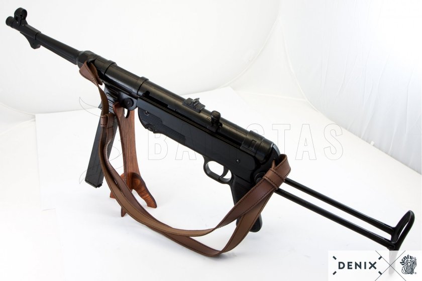MP40 replika hevederrel, Németország 1940 6